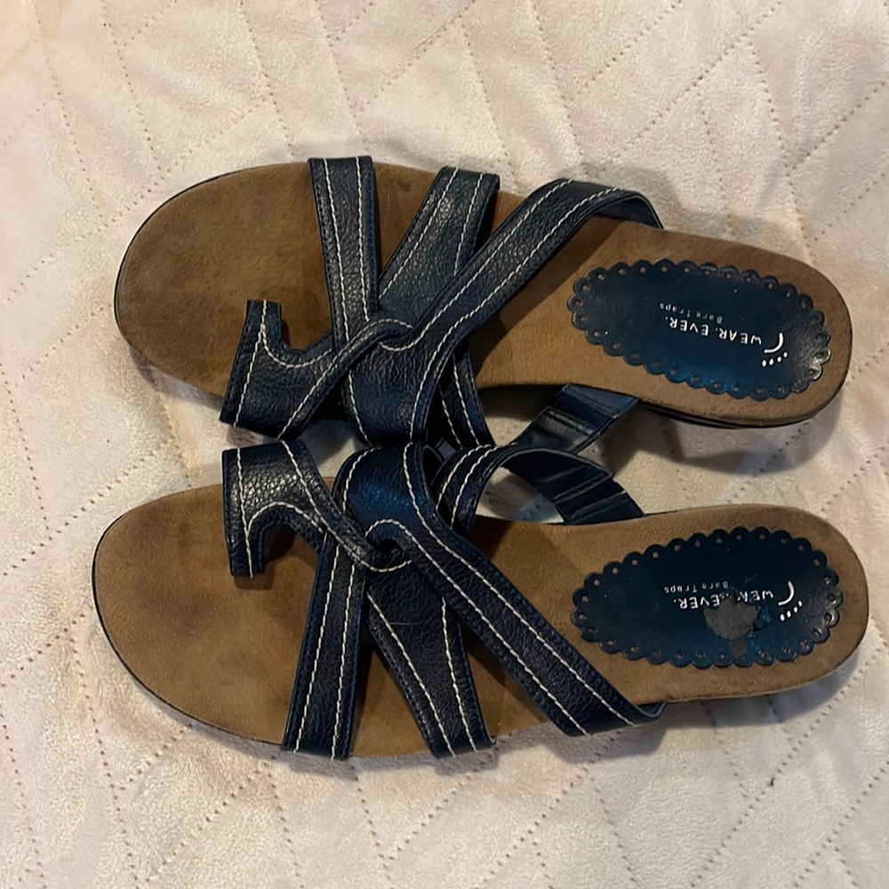 Baretraps WearEver Ginelle vegan leather sandles